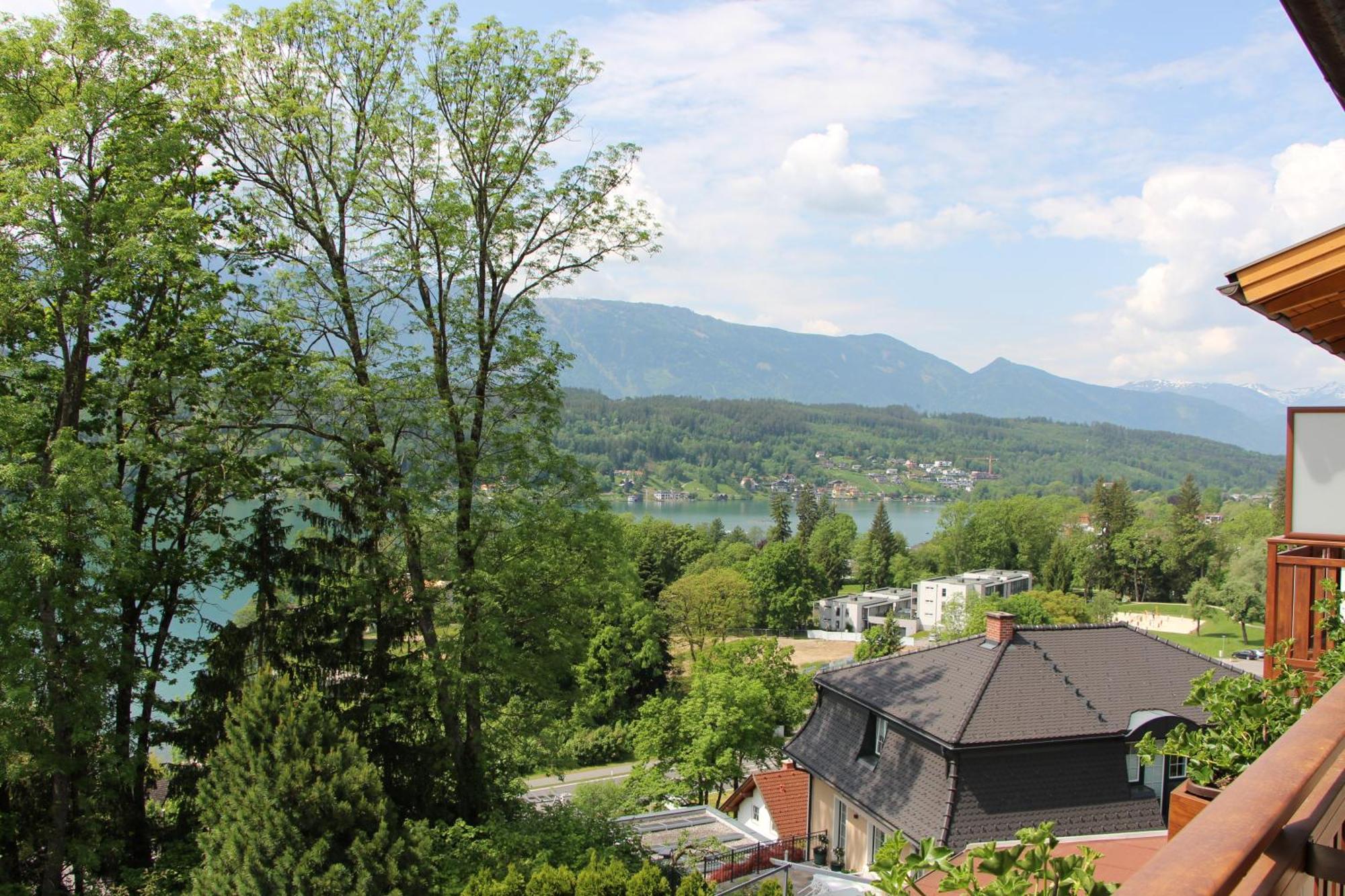 Hotel Haus Riedl à Seeboden Extérieur photo