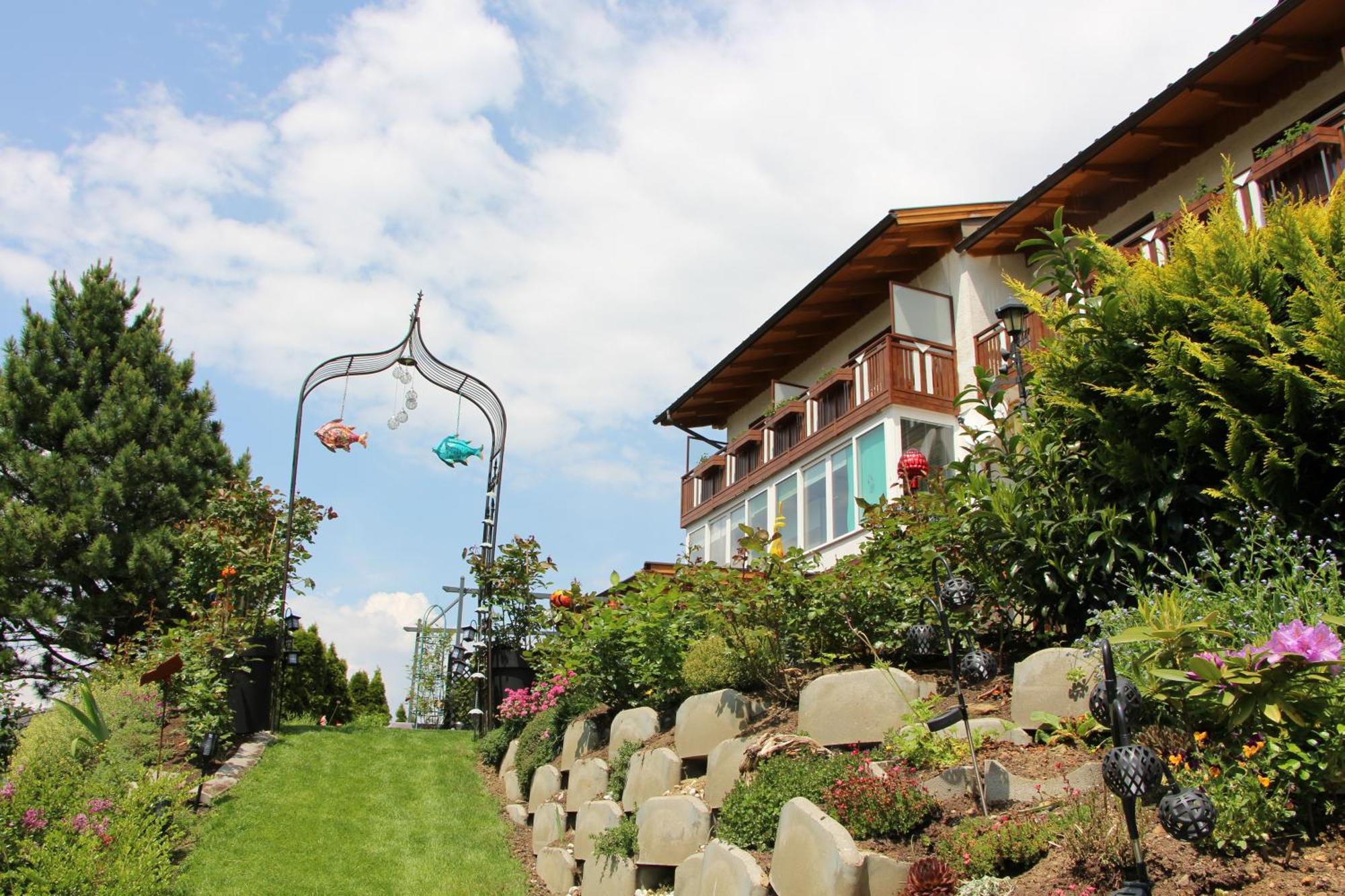 Hotel Haus Riedl à Seeboden Extérieur photo